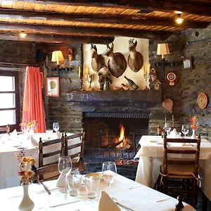 Borrell Hotel