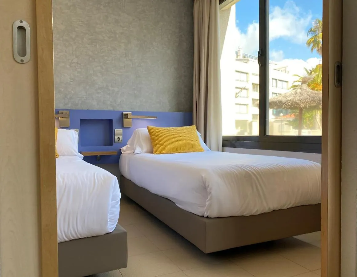 *** Apartahotel Atenea Park Suites & Apartments Vilanova i la Geltrú España