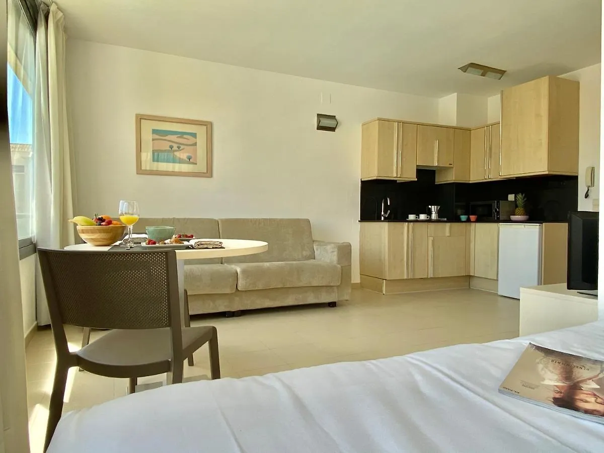 Atenea Park Suites & Apartments Vilanova i la Geltru Aparthotel