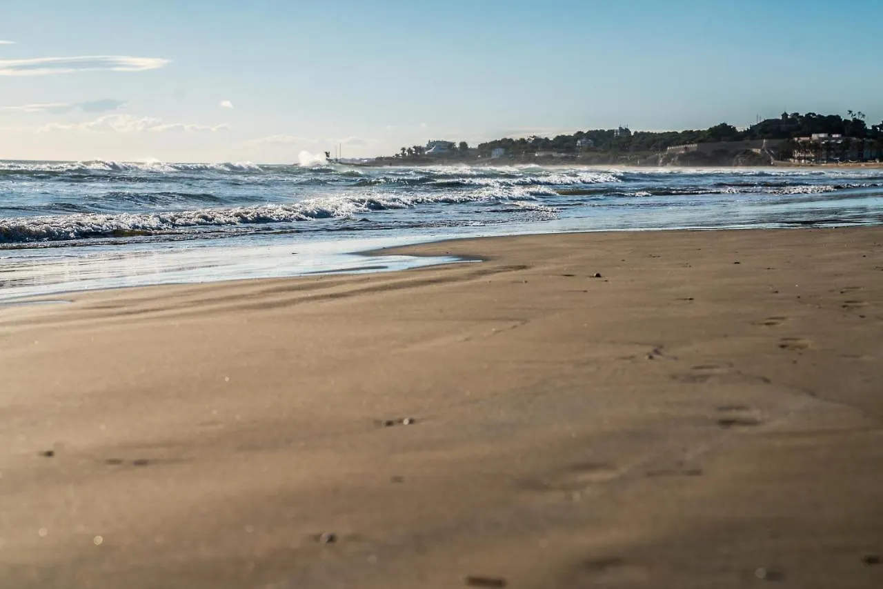 Atenea Park Suites & Apartments Vilanova i la Geltru 3*,